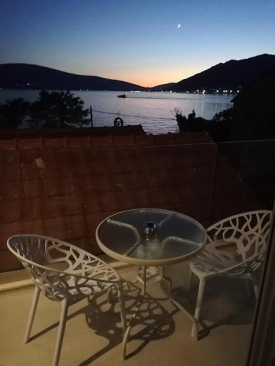 Villa Providenca Apartments Tivat Zewnętrze zdjęcie