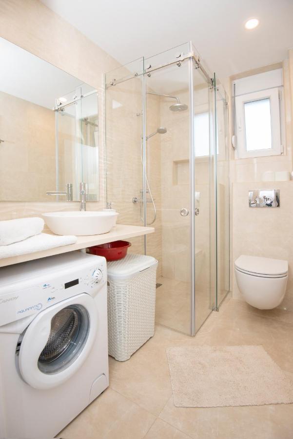 Villa Providenca Apartments Tivat Zewnętrze zdjęcie