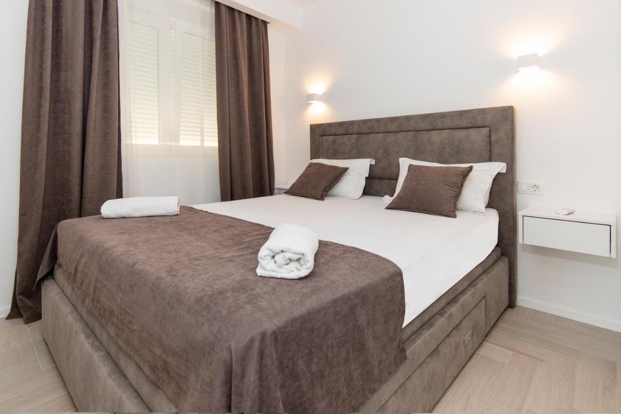 Villa Providenca Apartments Tivat Zewnętrze zdjęcie