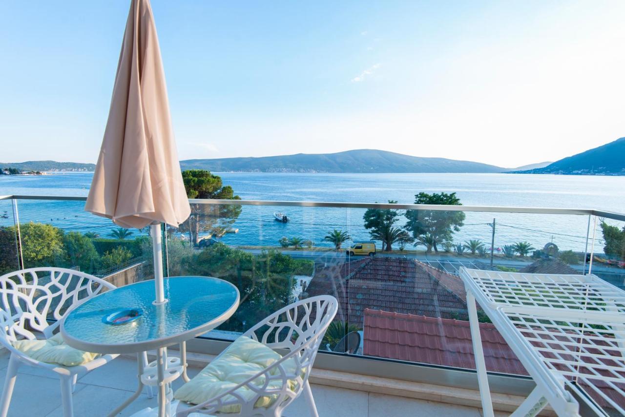 Villa Providenca Apartments Tivat Zewnętrze zdjęcie